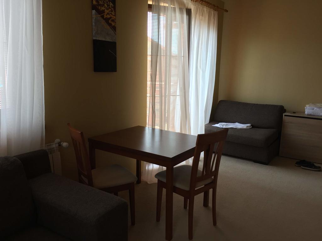 Apartman Fiona Vel'ka Lomnica Eksteriør billede