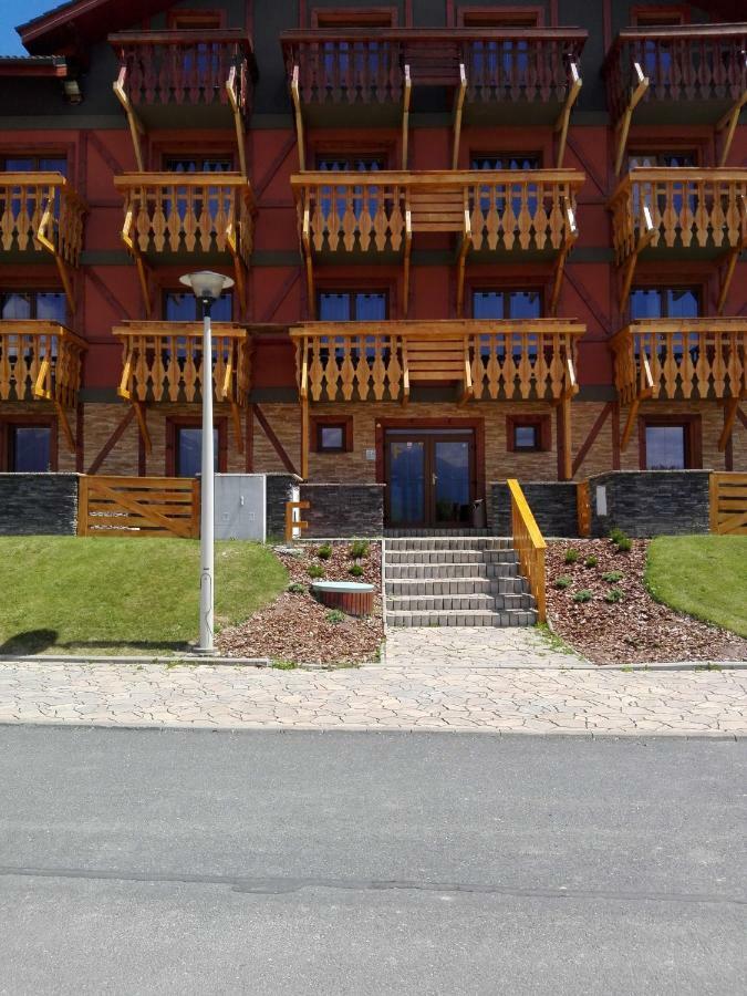 Apartman Fiona Vel'ka Lomnica Eksteriør billede