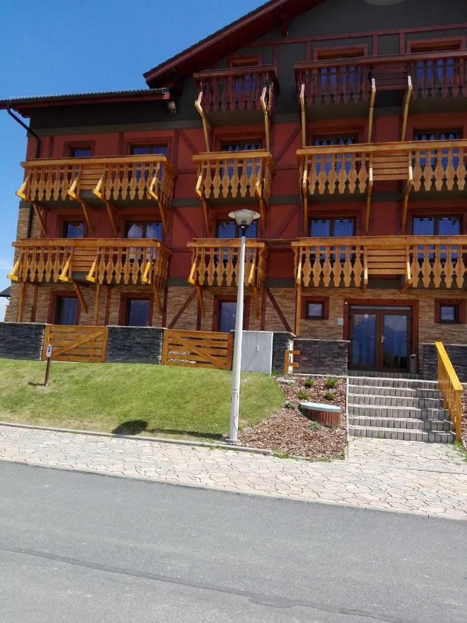 Apartman Fiona Vel'ka Lomnica Eksteriør billede